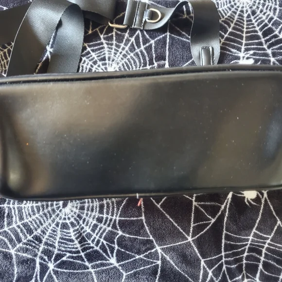 BLACKCRAFT CULT BATCRAFT CROSSBODY - Picture 4 of 7